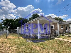 Building Photo - 2601 Herman St