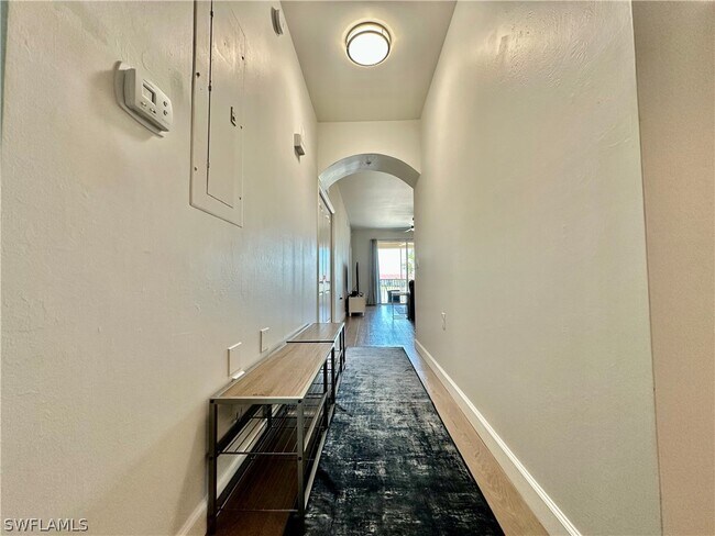 Foto del edificio - 2720 Cypress Trace Cir