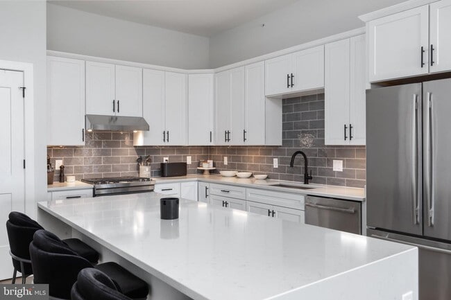 Building Photo - 44691 Wellfleet Dr