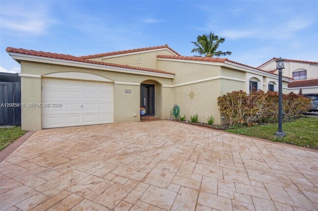 Foto del edificio - 561 SW 87th Ct