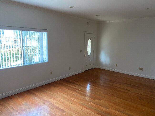 Building Photo - 6508 Cerritos Pl