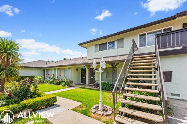Foto del edificio - 16682 Bartlett Ln