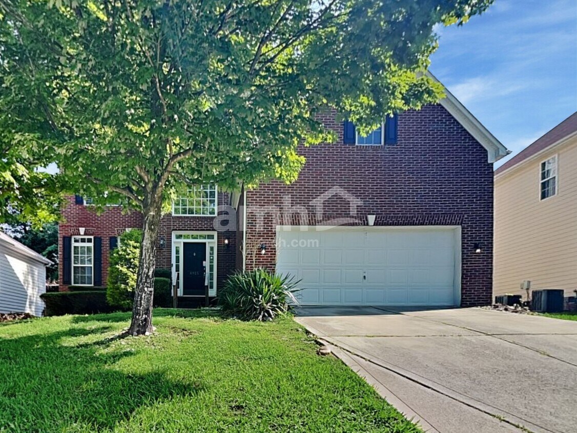 Primary Photo - 8915 Walden Ridge Drive