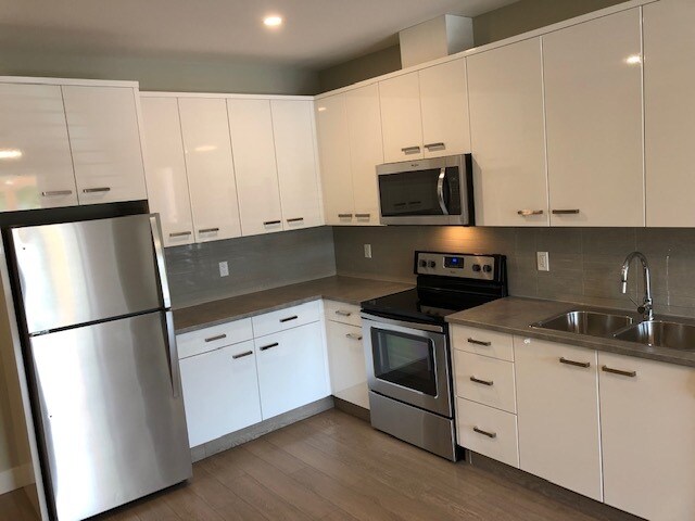 Photo du bâtiment - 45513-45513 Market Way