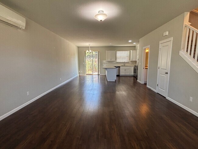 Foto del edificio - Modern Townhome Available in Wilsonville