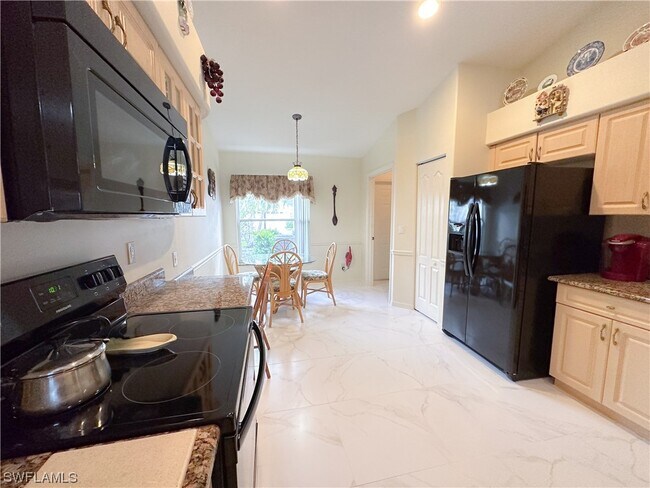 Building Photo - 8220 Ibis Cove Cir