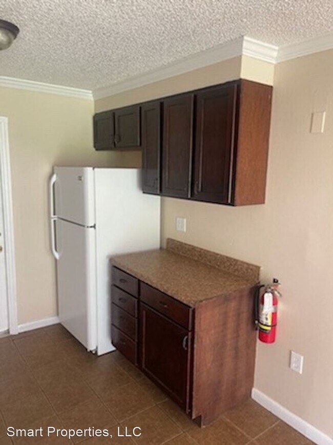 Foto del edificio - 2 br, 1 bath House - 725 Wanamaker Ave