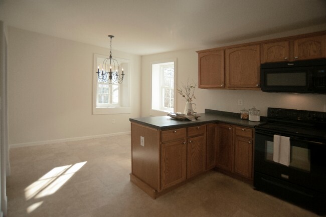 Building Photo - 210 E Canal St