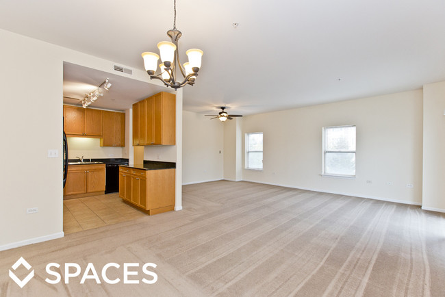 Foto del edificio - 1650 Riverwoods Dr