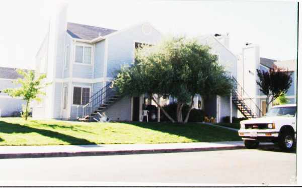 Building Photo - Lake Mead Villas
