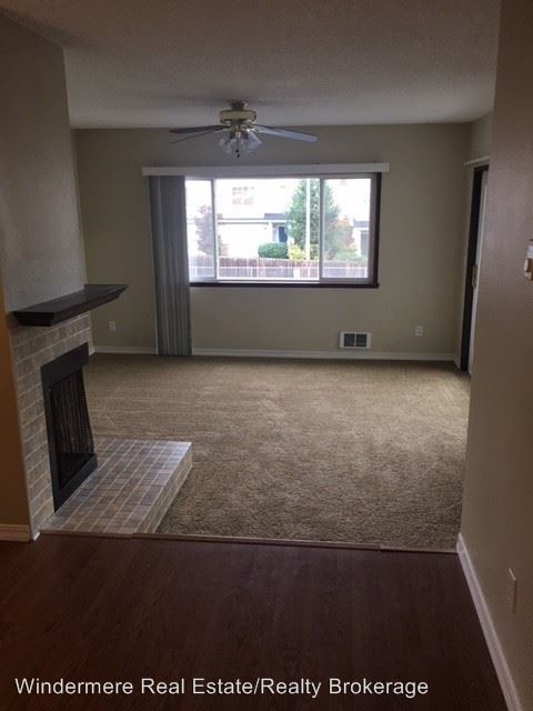 Building Photo - 2 br, 1 bath House - 319 128th St SE #P228