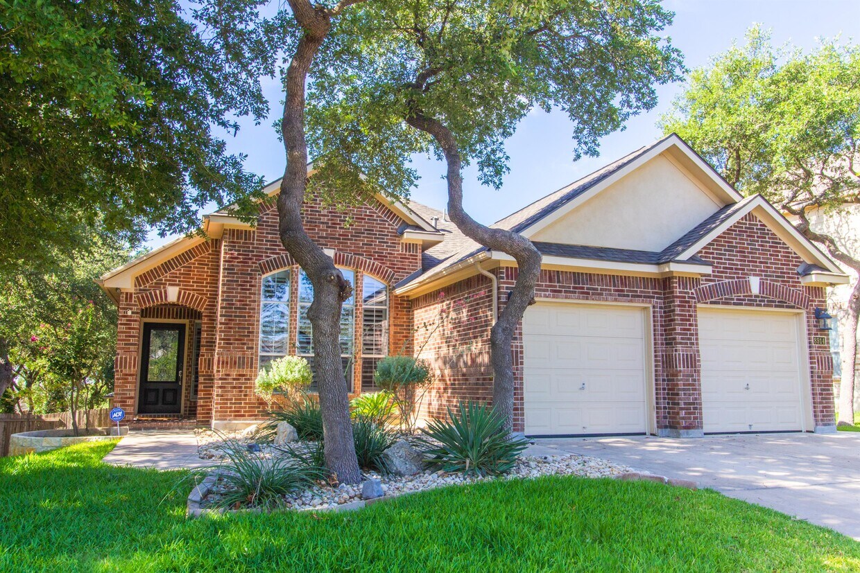 8914 Cordes Jct, Helotes, TX 78023 House Rental in Helotes, TX