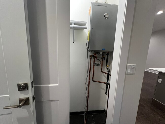 Foto del edificio - 4819 Main St