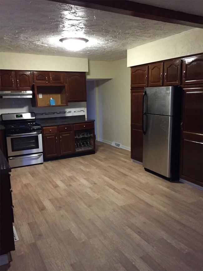 Foto del edificio - 213 Fair Ave