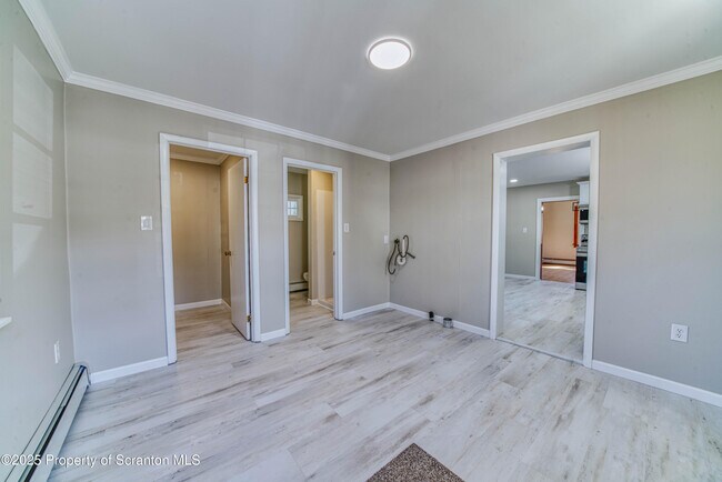 Building Photo - 1332 Lacka Trl