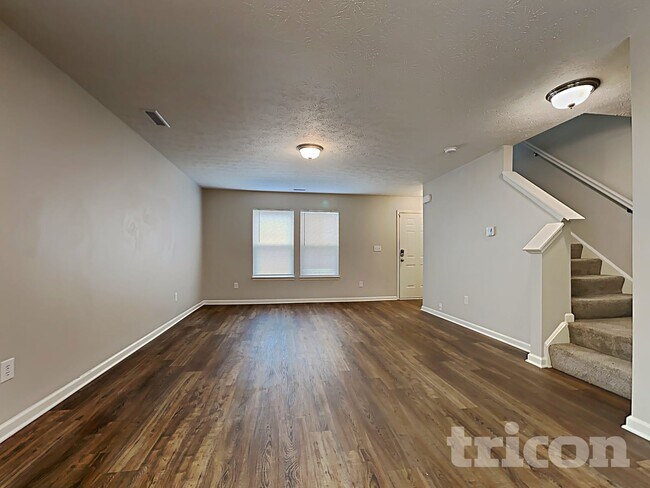 Foto del edificio - 6427 Calabash Pl