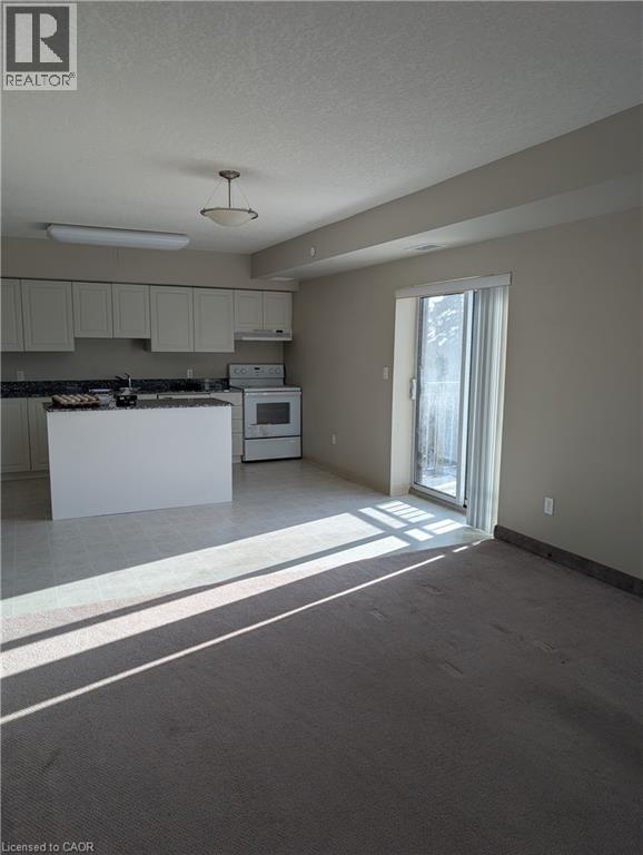 Building Photo - 239 Auburn Dr