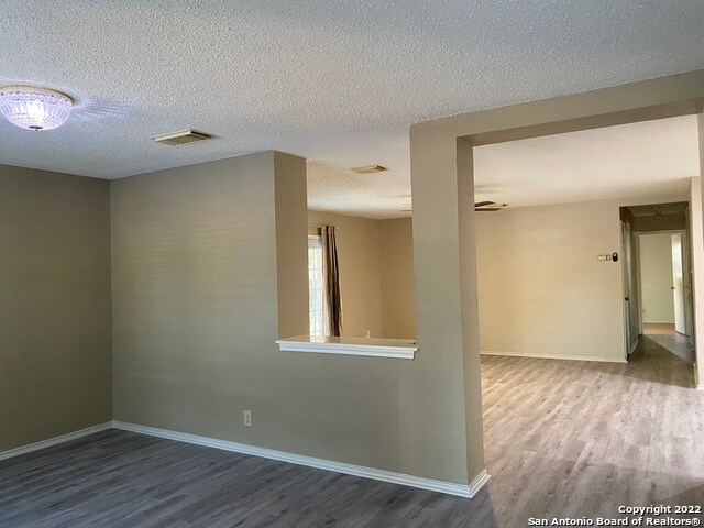 Building Photo - 13303 Pecan Glade