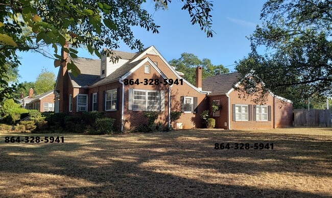 Building Photo - 2302 Whitehall Ave