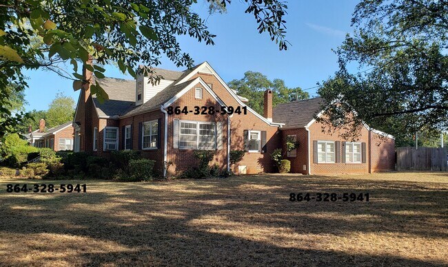 Foto del edificio - 2302 Whitehall Ave