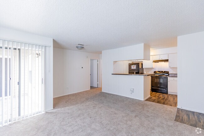1HAB, 1BA - 648SF - Milana Reserve