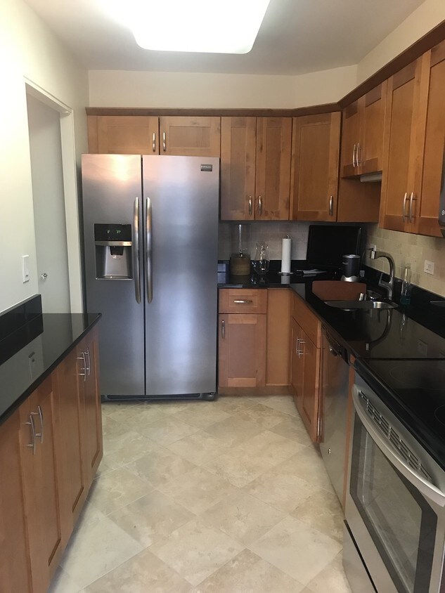 Cocina - 50 E Bellevue Pl