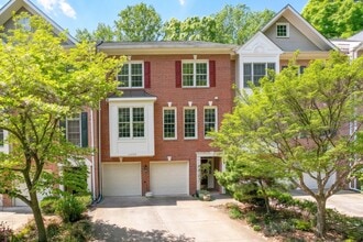 Building Photo - 11434 Cedar Ridge Dr