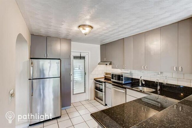 Foto del edificio - 1441 NE 32nd Pl, Pompano Beach, FL, 33064