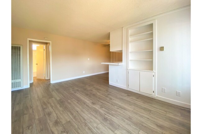 Foto del edificio - 4765 E Mountain View Dr