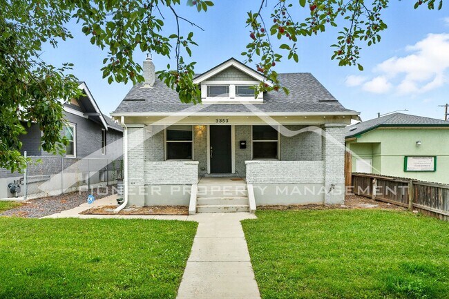 Charming Home with Central AC and Washer/D... - Charming Home with Central AC and Washer/D...