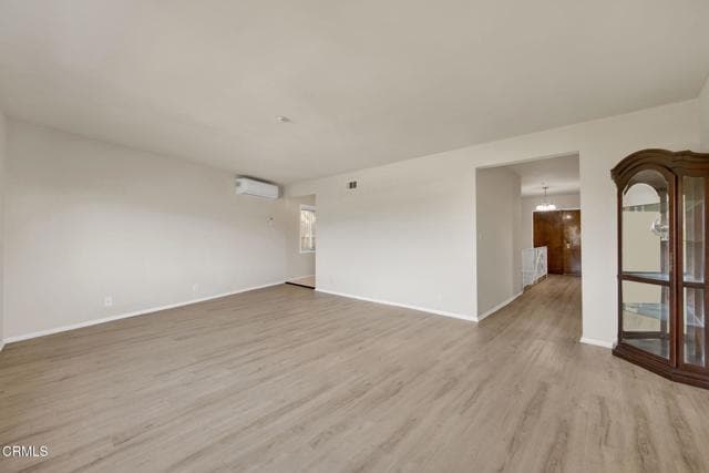 Building Photo - 1537 Silverwood Dr