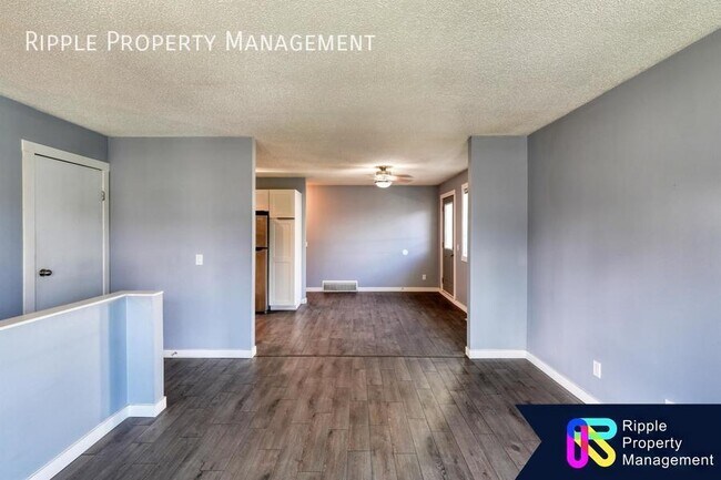 Photo du bâtiment - Amazing 3 Beds, 2 Baths | Available 09/01/...