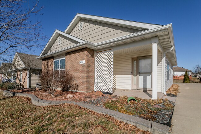 Foto del edificio - 4601 Brynleigh Ct