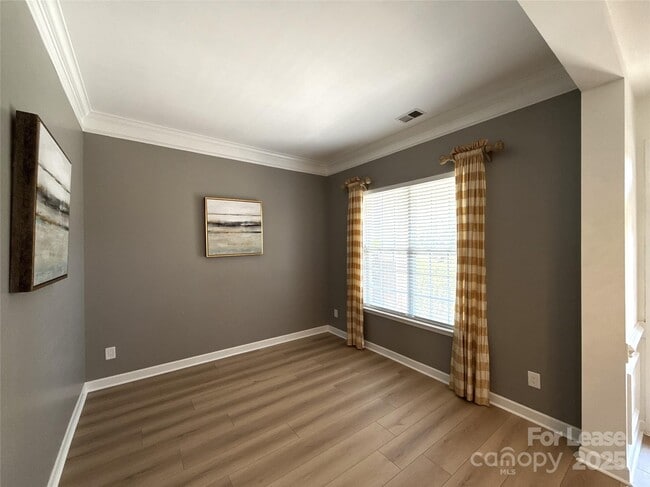 Building Photo - 8112 Calistoga Lane