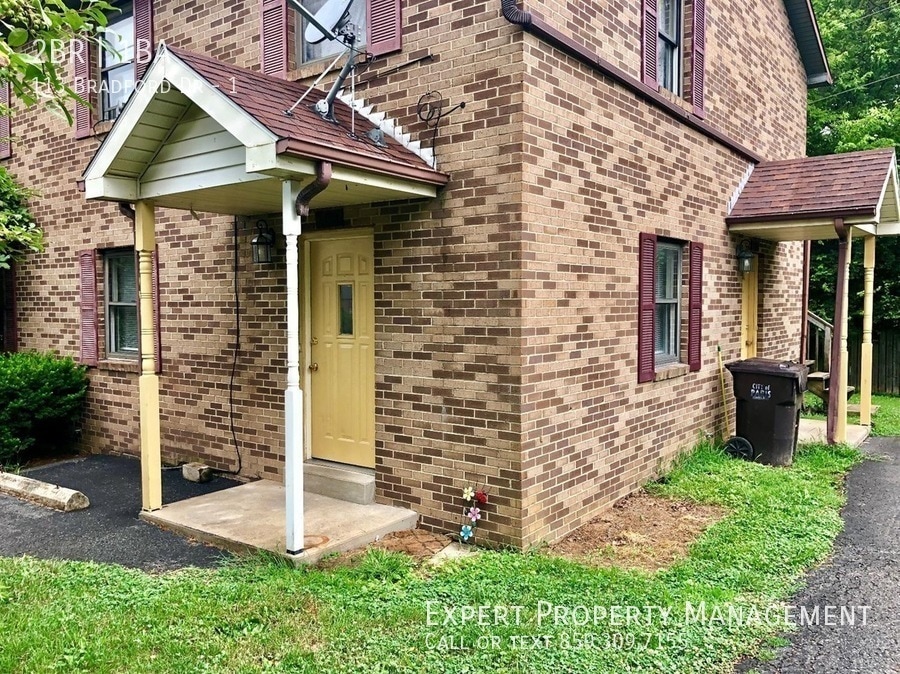 113 Bradford Dr Unit 1, Paris, KY 40361 Room for Rent in Paris, KY