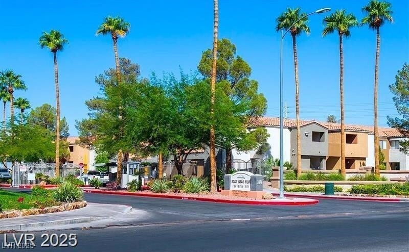 Foto principal - 3151 N Soaring Gulls Dr