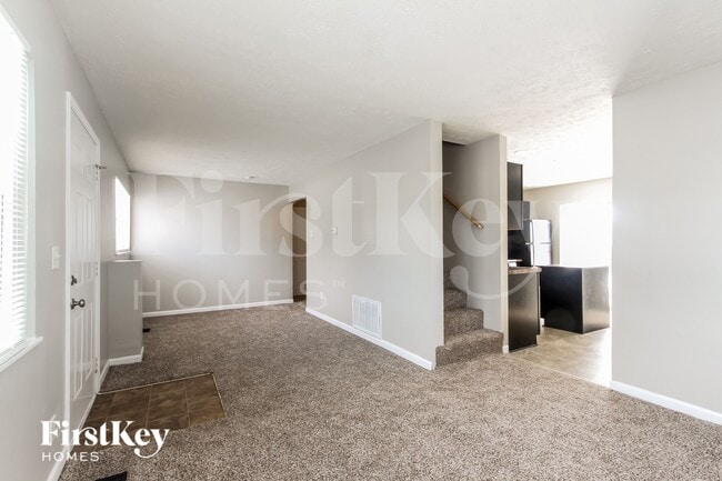 Building Photo - 2856 N Boehning St