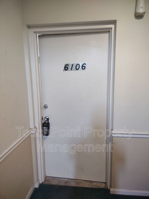 Building Photo - 6106 Meadow Rose Ln