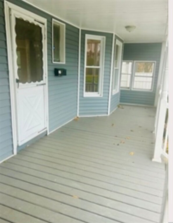 Building Photo - 87 Summer St