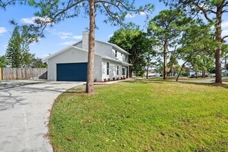Building Photo - 1741 SW Brisbane St