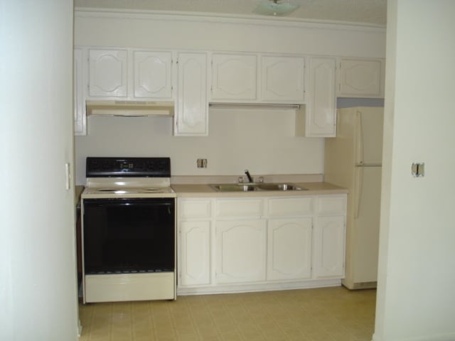 Building Photo - 302 Royal St