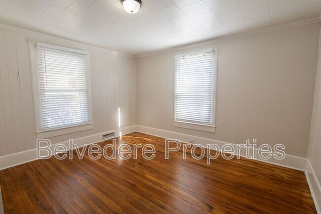 Foto del edificio - 1400 24th St NE