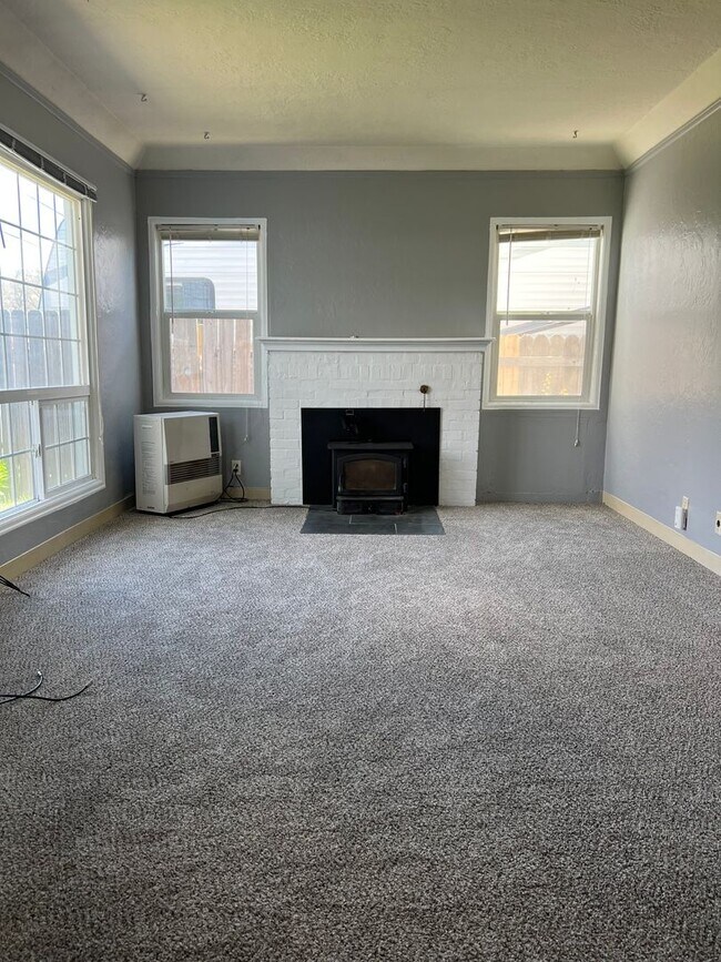 Foto del edificio - 2 Bedroom, 1 Bath Home