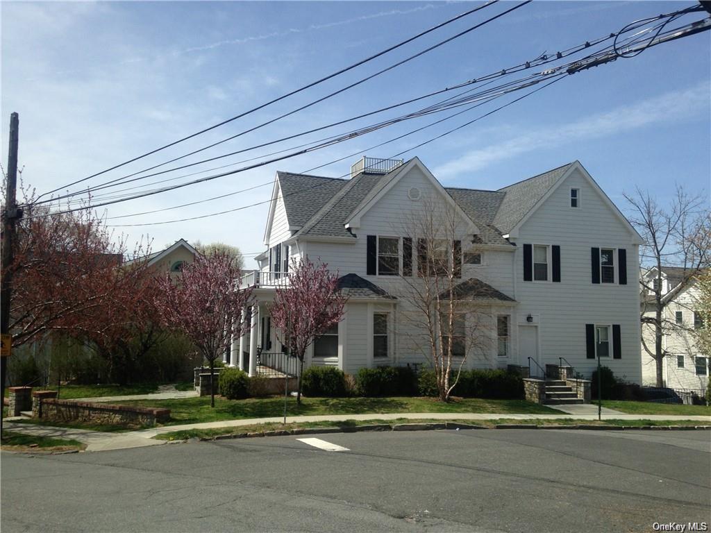 45 Underhill St Unit 2, Tuckahoe, NY 10707 Room for Rent in Tuckahoe
