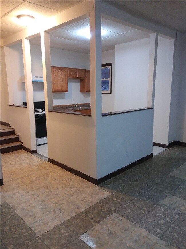 Foto del edificio - 174 Summit Ave