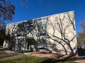 Building Photo - 3104-3104 Victoria Ave