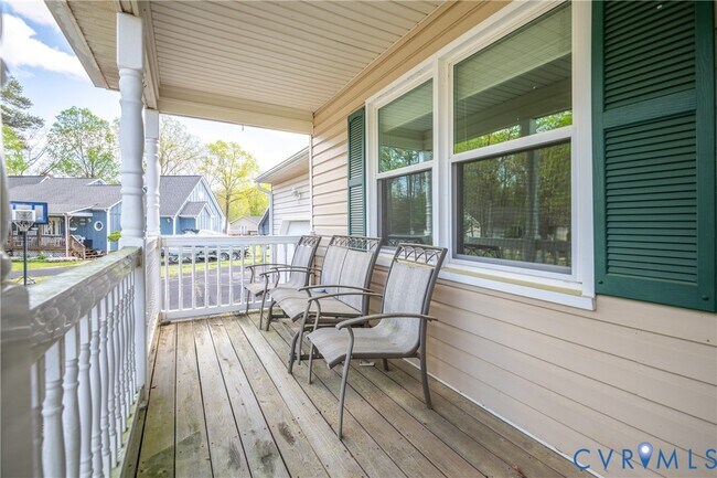 Building Photo - 7156 Birchwood Cir