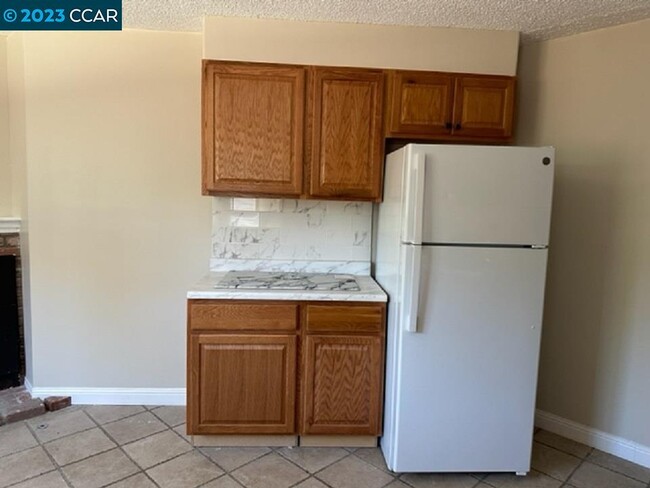 Building Photo - 2718 Stone Pine Ct