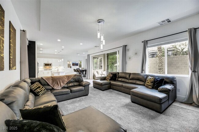 Foto del edificio - 8117 Aster Meadow Way