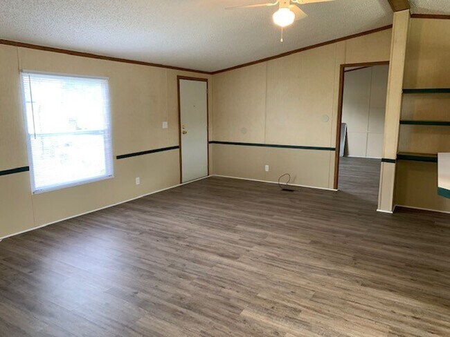 Foto del edificio - 3BD/2B Mobile Home in Clyatville, GA